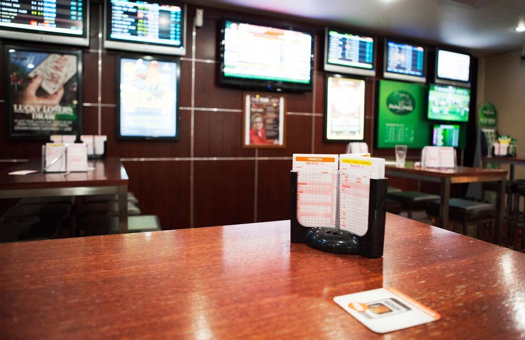 Nightcap At Balaclava Hotel Cairns Exterior foto